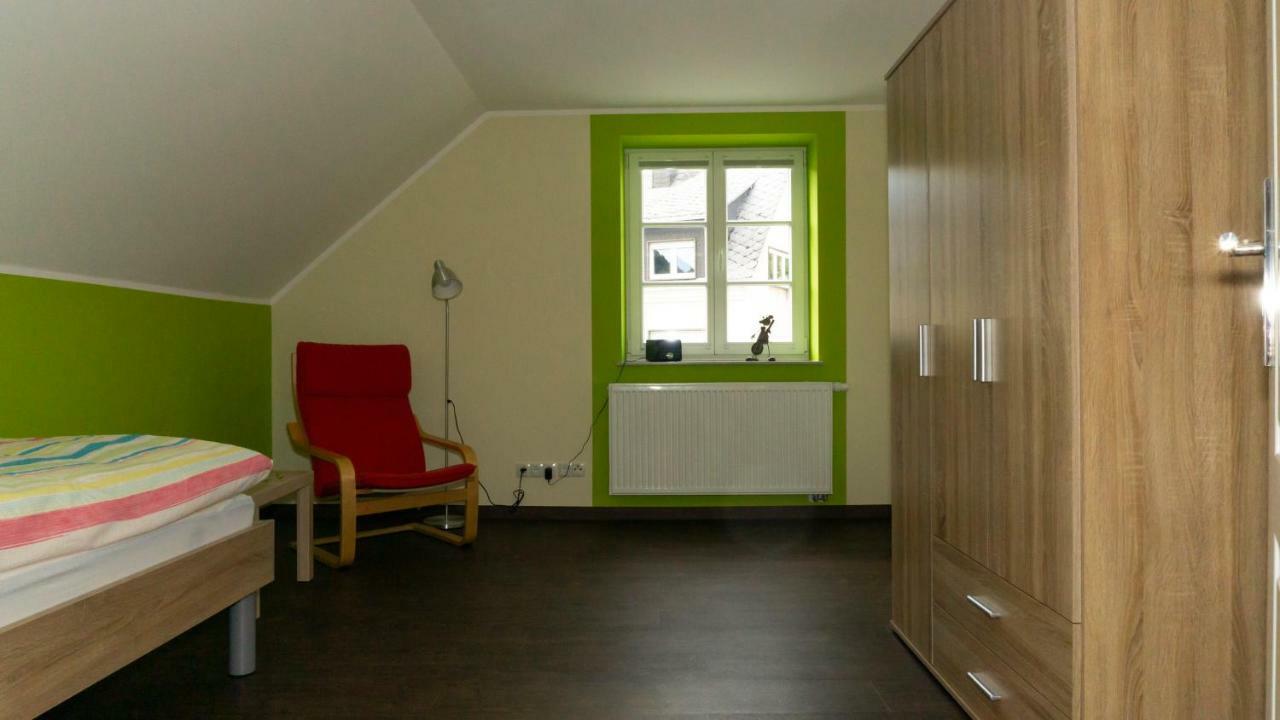 Ferienhaus Alte Schule Volkesfeld Buitenkant foto